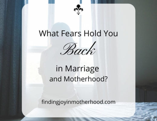 woman dealing with fears #fearsofmoms