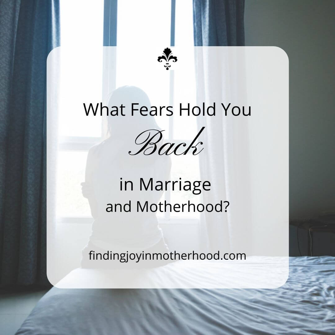 woman dealing with fears #fearsofmoms